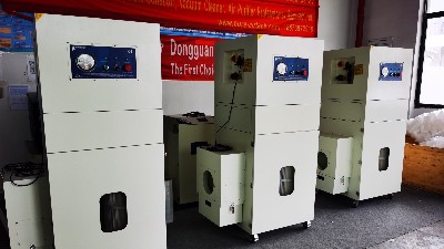 車間用粉塵除塵器，執(zhí)信環(huán)保助力工業(yè)生產(chǎn)安全凈化粉塵。