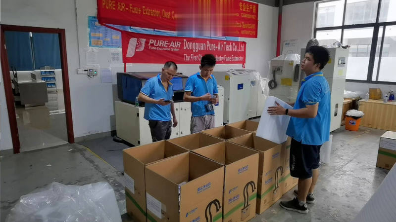 煙塵凈化機,工業(yè)煙塵凈化機,車間煙塵凈化機。