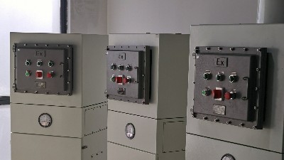 車間防爆除塵器，執(zhí)信環(huán)保助力企業(yè)安全凈化粉塵。